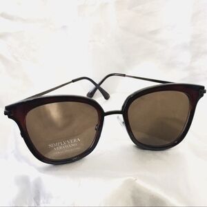 SIMPLY VERA VERAWANG